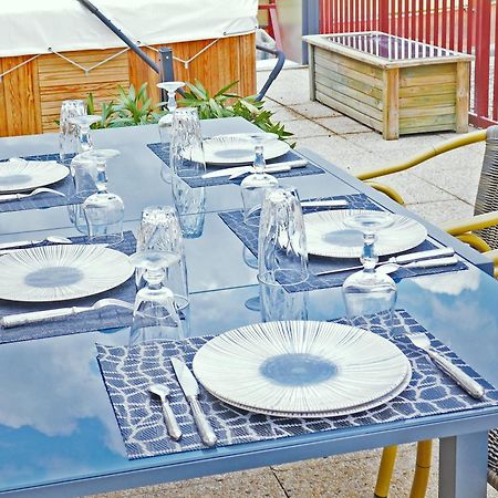 Le Penthouse Des Halles Perpignan Bagian luar foto