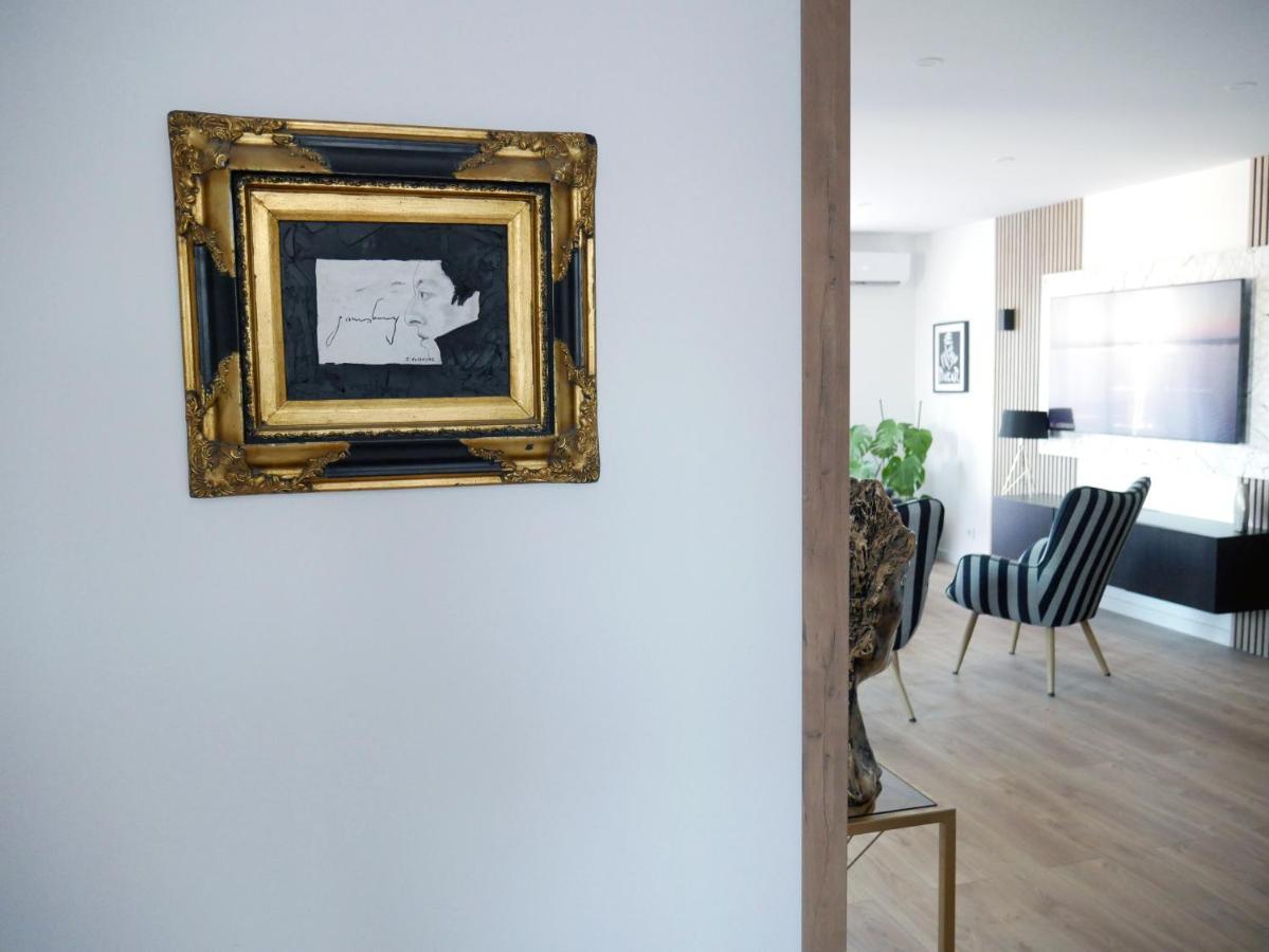 Le Penthouse Des Halles Perpignan Bagian luar foto