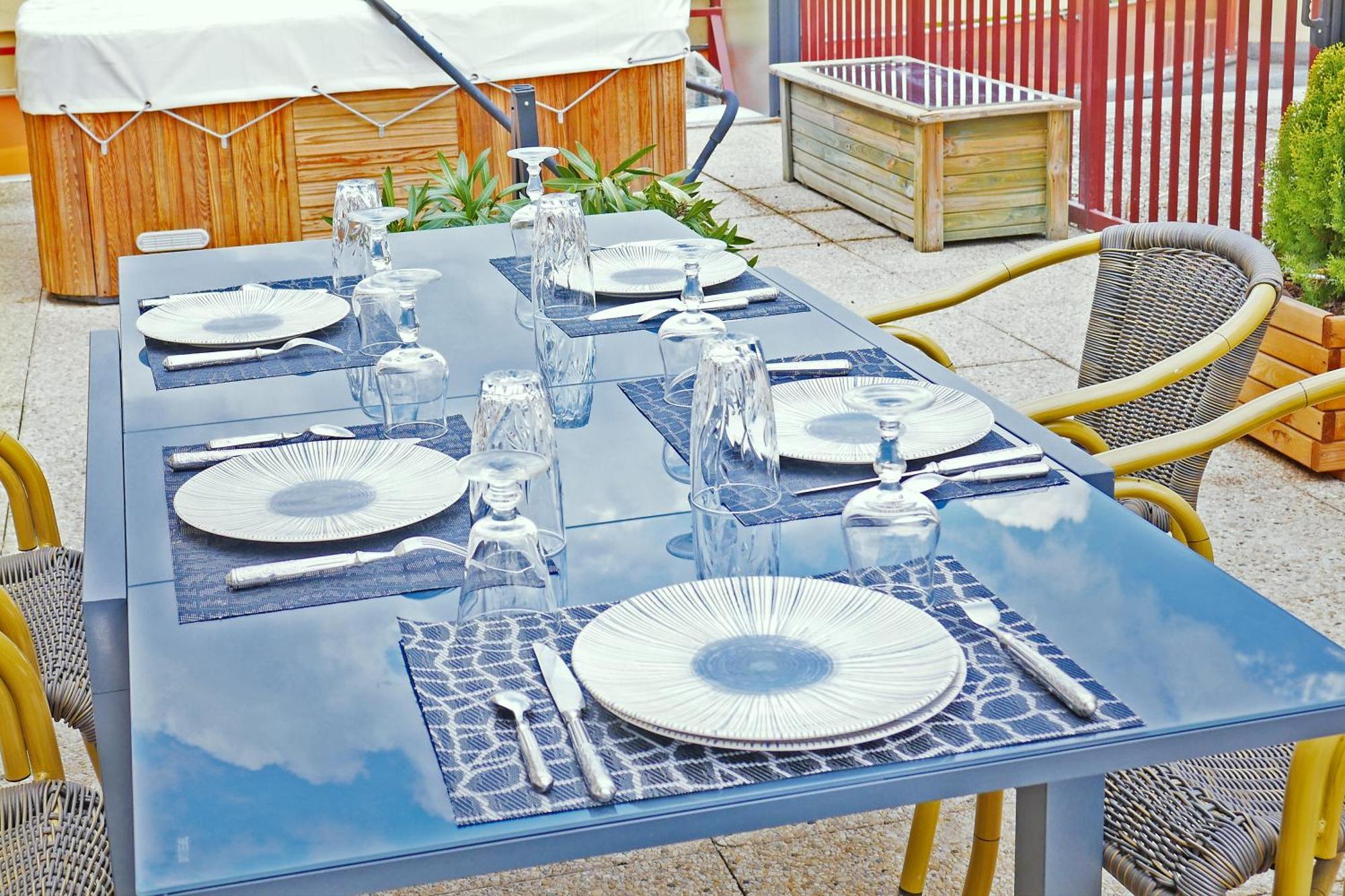 Le Penthouse Des Halles Perpignan Bagian luar foto